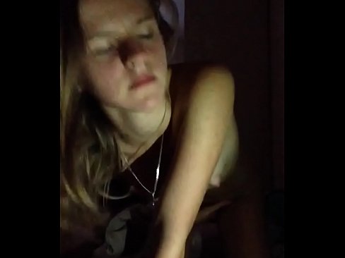❤️ Dievča masturbuje a vyvrcholí ️❌ Porno na nás ☑